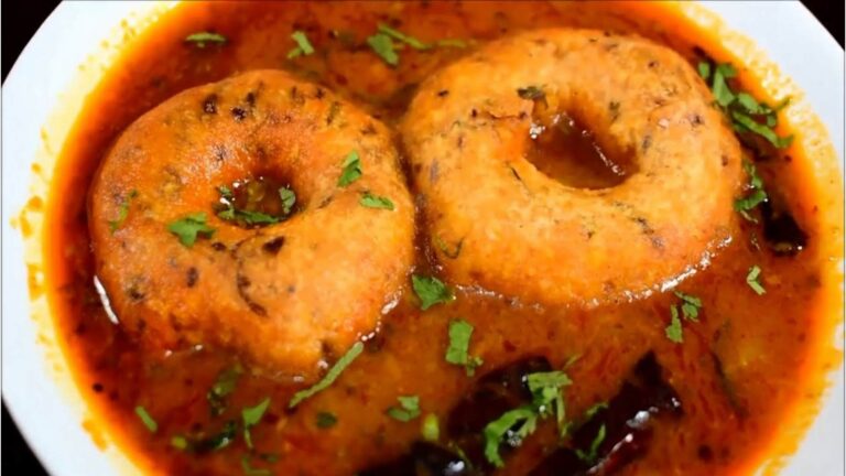 Sambar Vada Recipe In Hindi